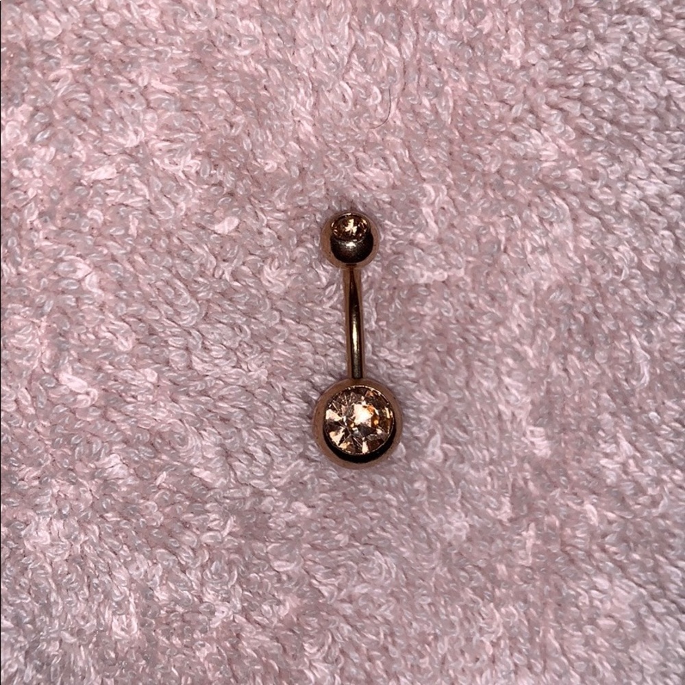 Belly button ring